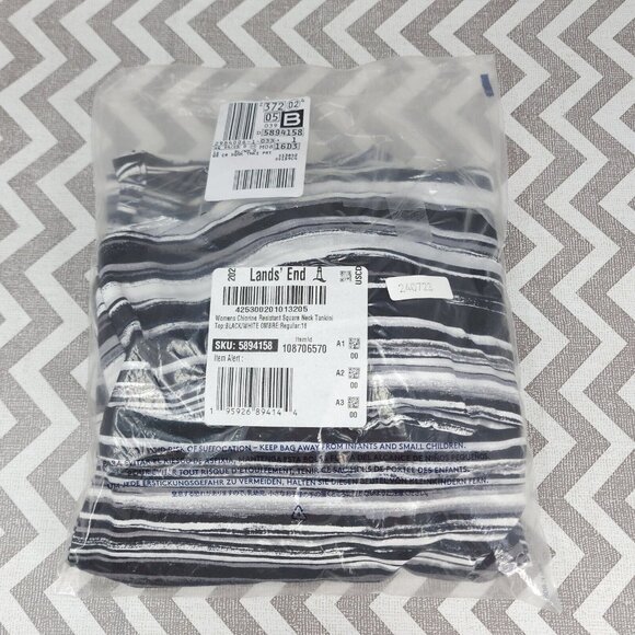 Lands End Tankini Swim Top Size 16 Square Neck Underwire Bra Swimsuit New - Picture 9 of 10